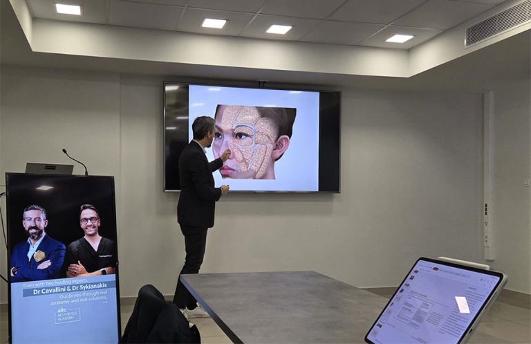 Dr. Alexandra Enache (Chivu) - Doctor SKiN